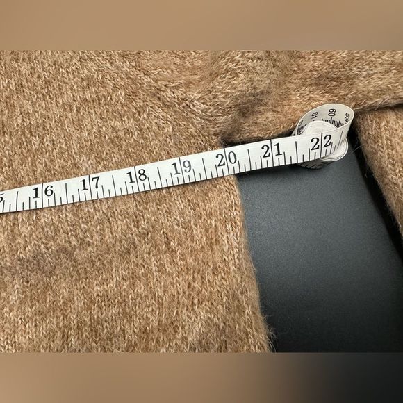 Vintage Handmade Alpaca Wool Peruvian Sweater Button Down Cardigan Tan Khaki S - Picture 6 of 9